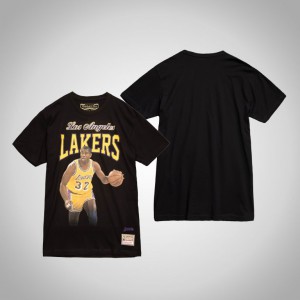 Magic Johnson Los Angeles Lakers Throwback Men's #32 Courtside T-Shirt - Black 660818-994