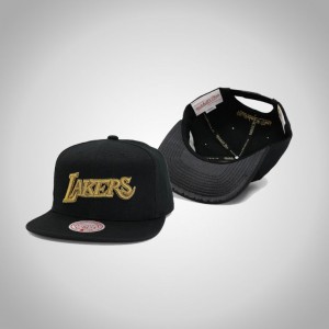 Los Angeles Lakers True Luck Men's Snapback Hat - Black 566088-325