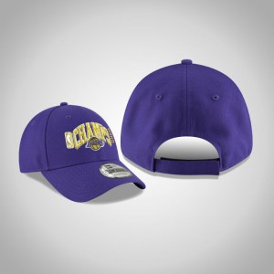 Los Angeles Lakers 9FORTY Adjustable Men's 2020 NBA Finals Champions Hat - Purple 634140-365